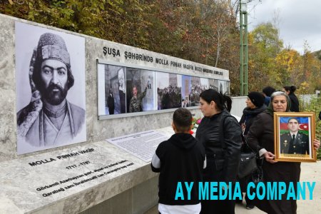 RİNN-in Vətən müharibəsində iştirak etmiş əməkdaşları və şəhidlərin ailə üzvləri Şuşaya səfər ediblər 