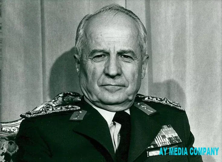 Türkiyəni dağıdan kişi – general Kenan Evren