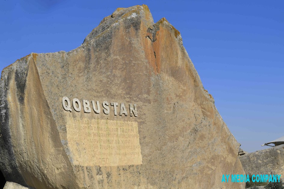 Qobustan Milli Tarix-Bədii Qoruğuna infotur təşkil olunub