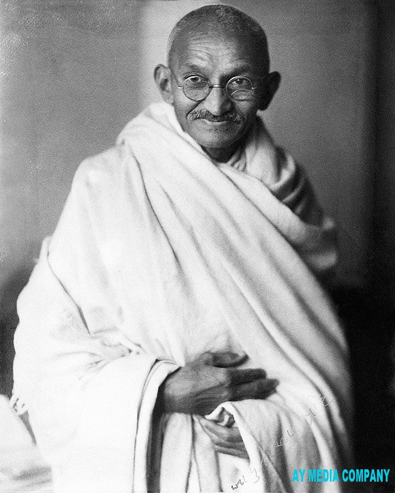 Tarixdə iz buraxanlar: Mahatma Qandi