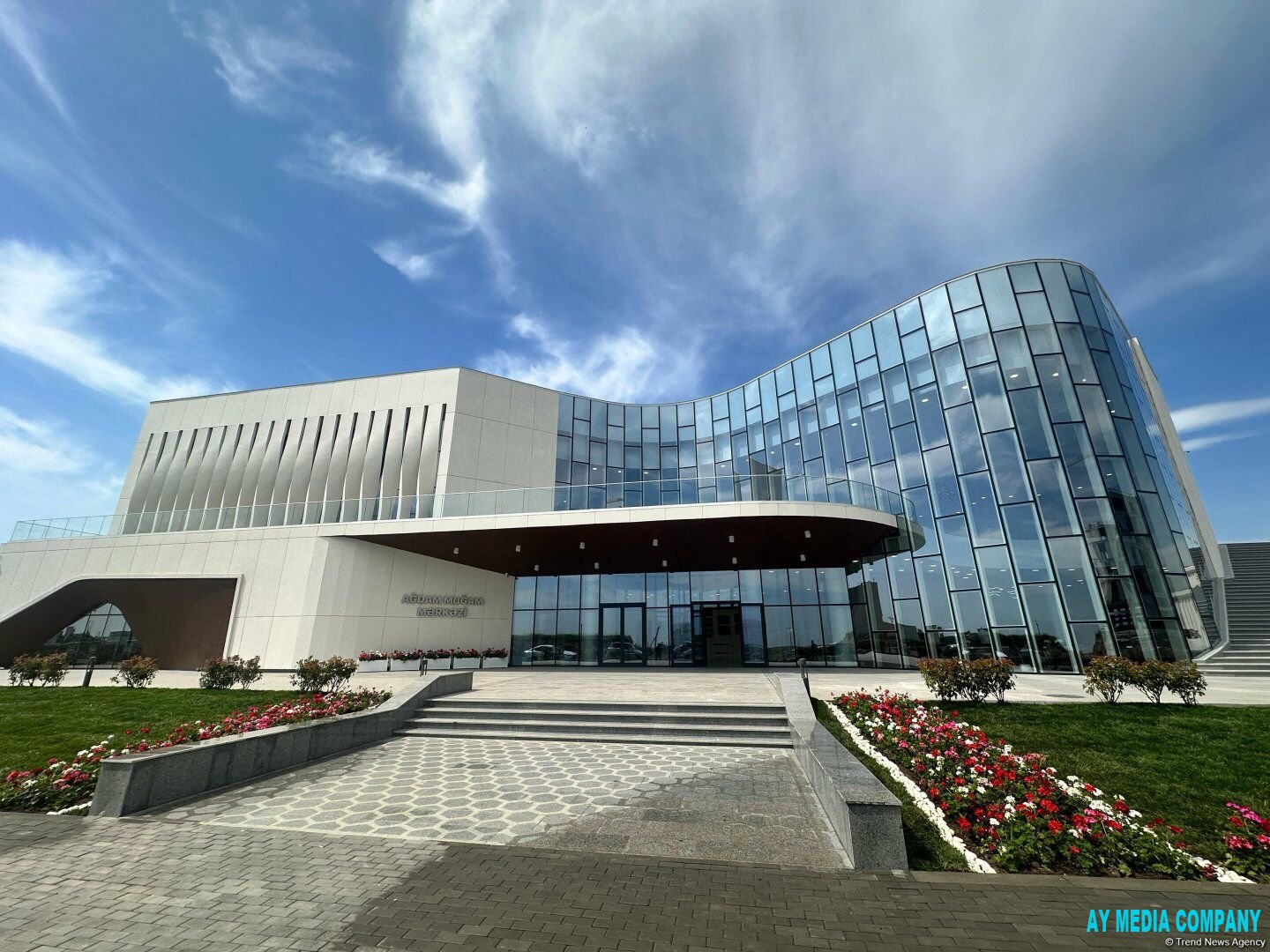 “Ağdama yeni nəfəs verən muğam mərkəzi”