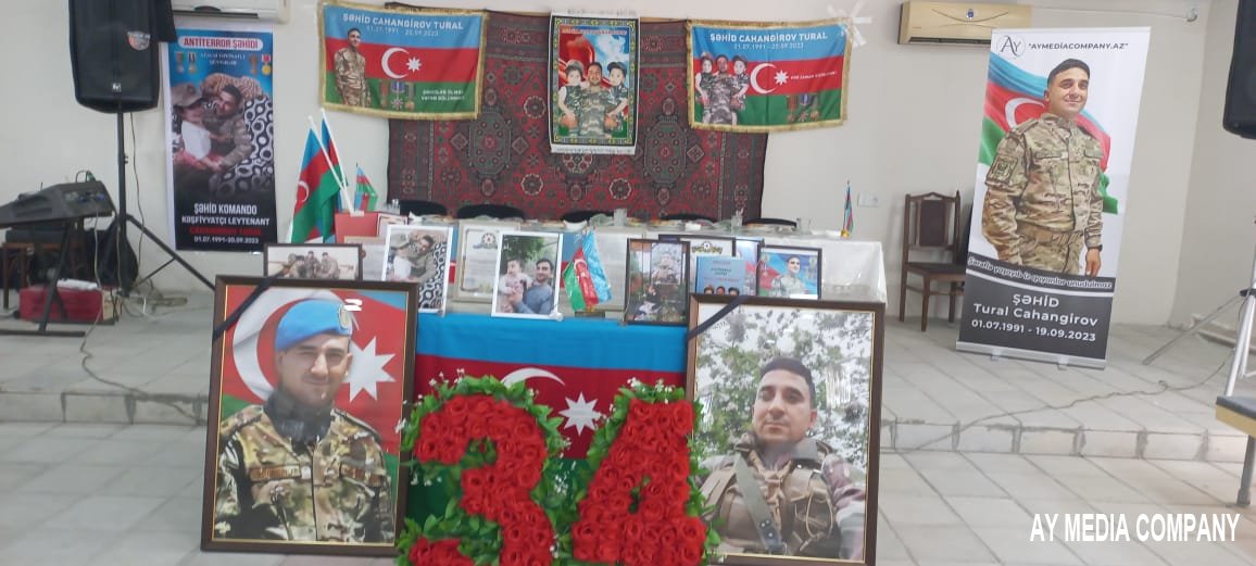 "ŞƏRƏFLƏ YAŞAYIB IZ QOYANLAR UNUDULMAZ!"