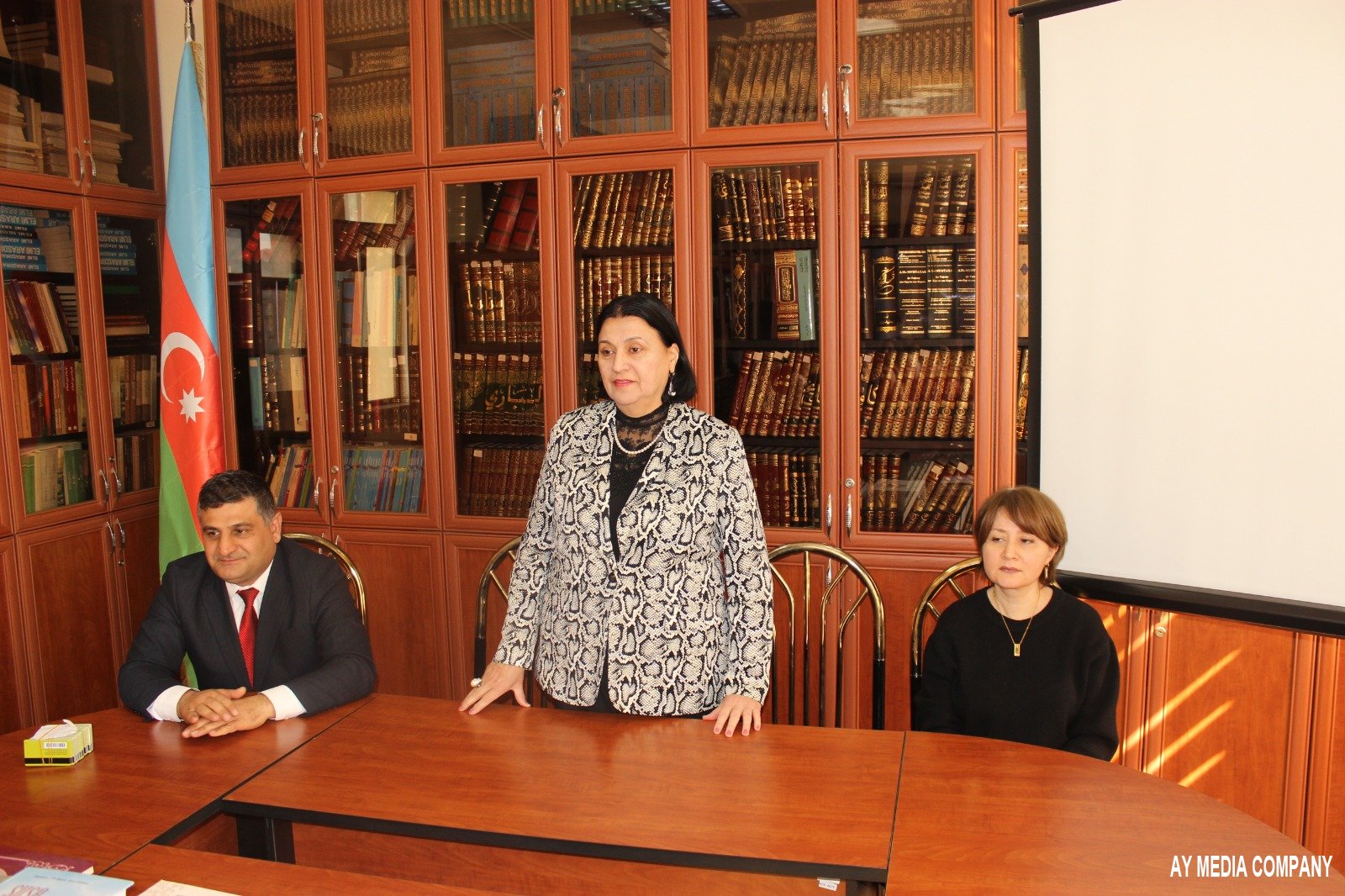 Şərqşünaslıq İnstitutunda Beynəlxalq Qadınlar Günü qeyd edilib